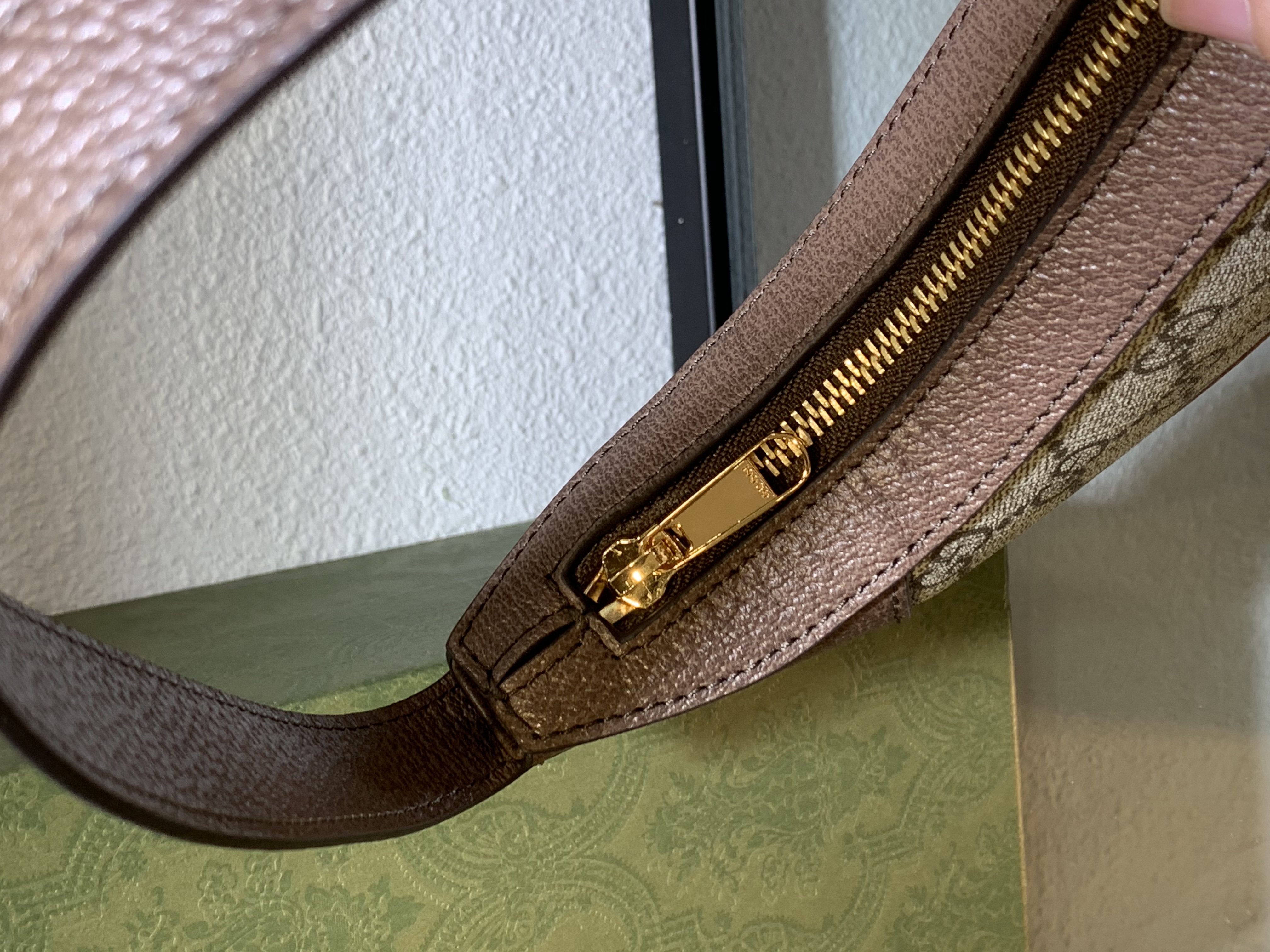 Ophidia mini bag in GG Supreme 658551