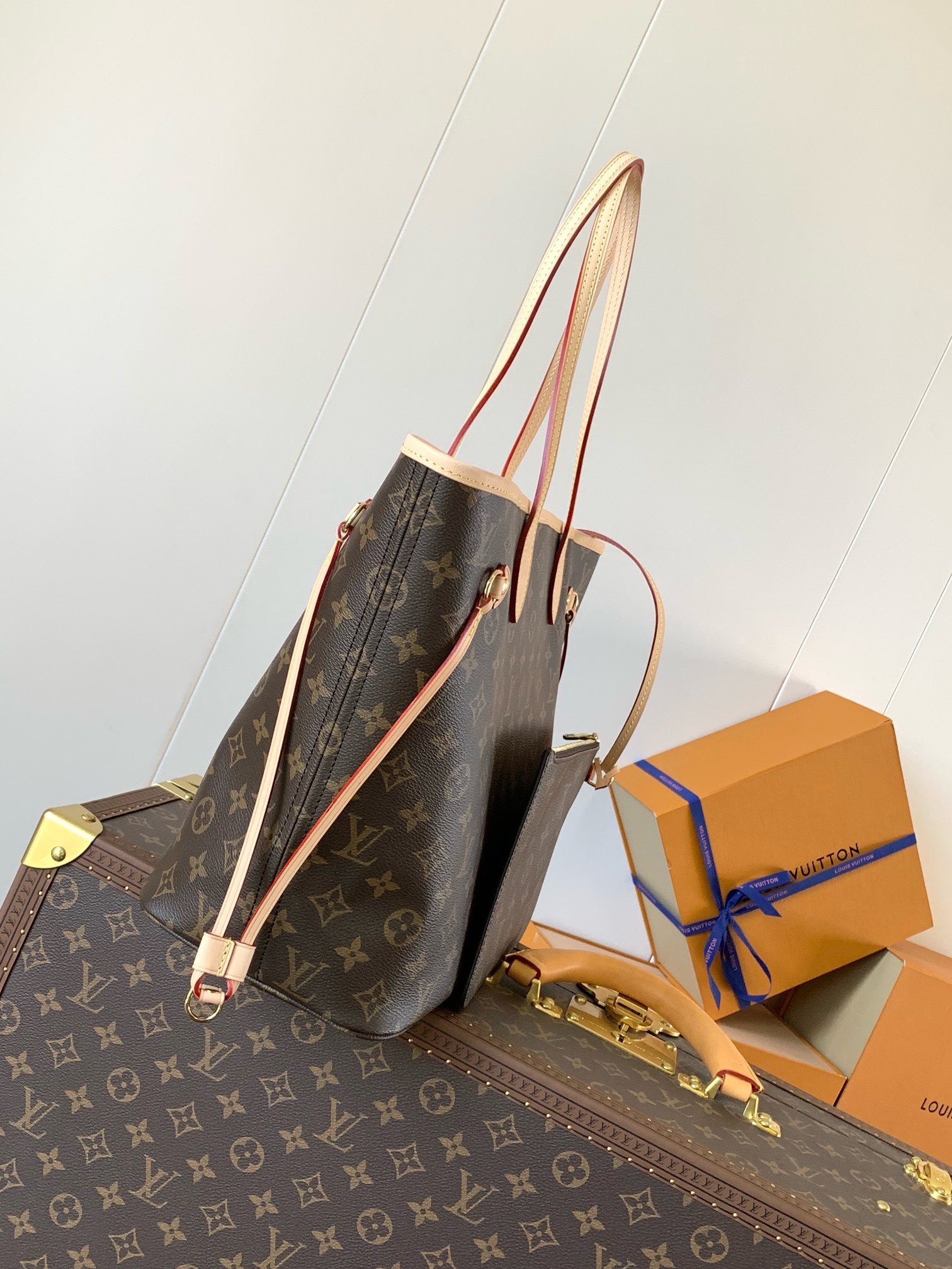 L.V Neverfull MM Monogram Mid Size Tote M46975